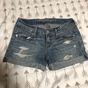 American Eagle destroyed jean shorts sz 0